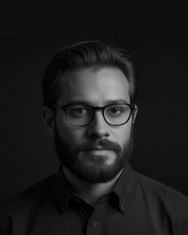 <span>Navaid</span> <span>Siddiqui</span>